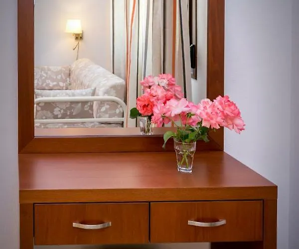 Elaionas Stone Διαμέρισμα *