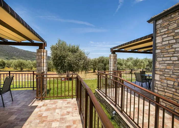 Διαμέρισμα Elaionas Stone